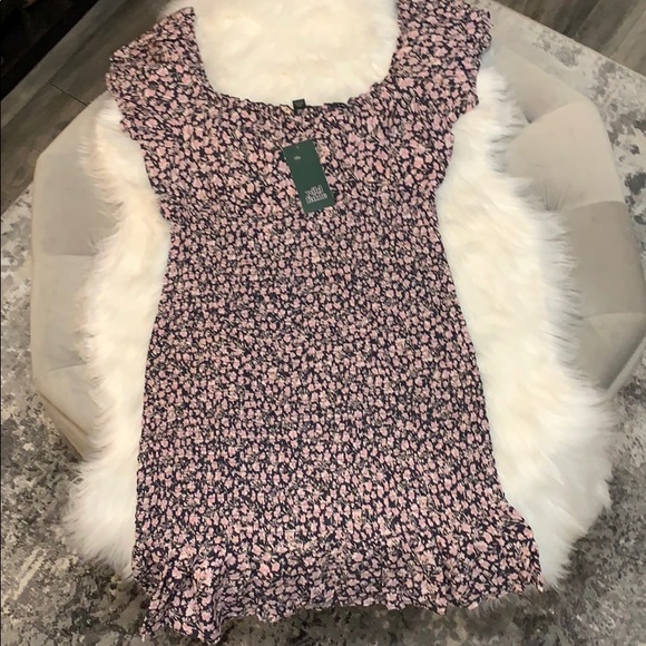 Dresses & Skirts - NEW! Wild Fable Pink Floral Print Ruffle Dress